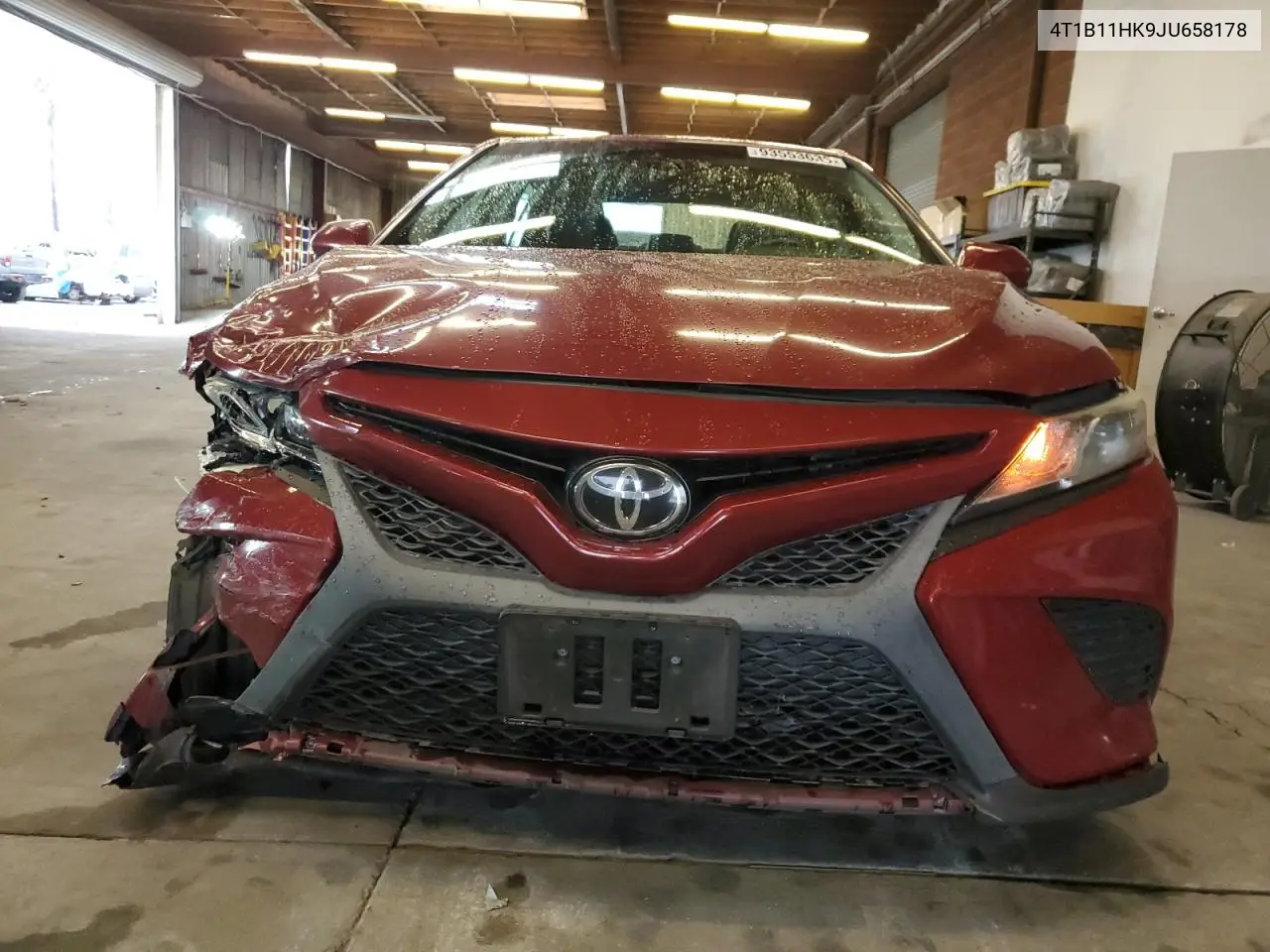 4T1B11HK9JU658178 2018 Toyota Camry L