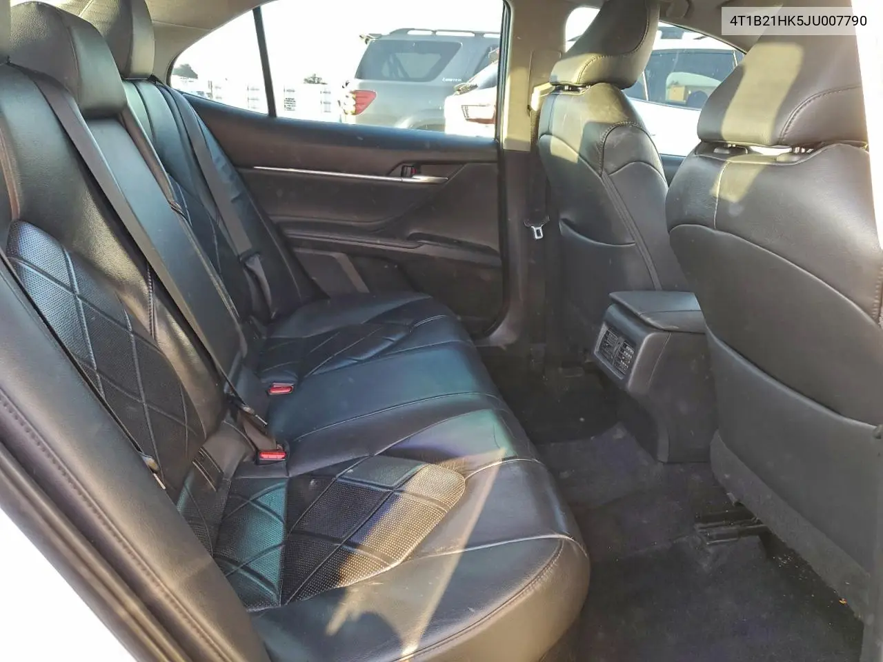 4T1B21HK5JU007790 2018 Toyota Camry Hybrid