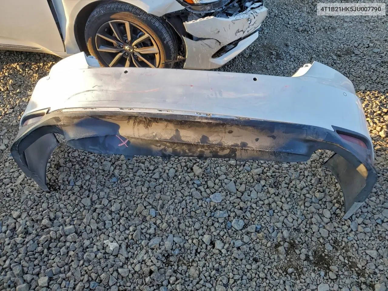 4T1B21HK5JU007790 2018 Toyota Camry Hybrid