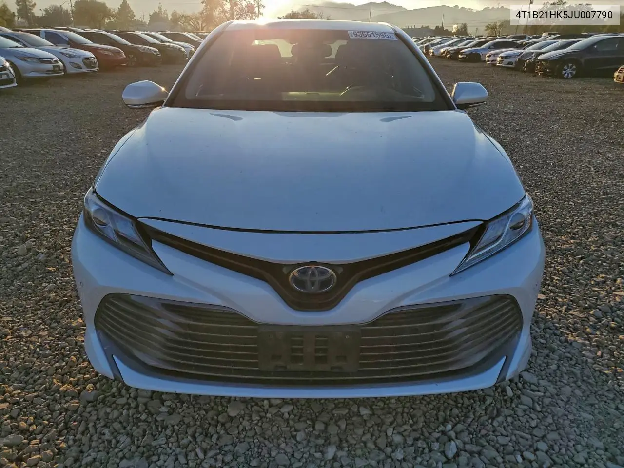 4T1B21HK5JU007790 2018 Toyota Camry Hybrid