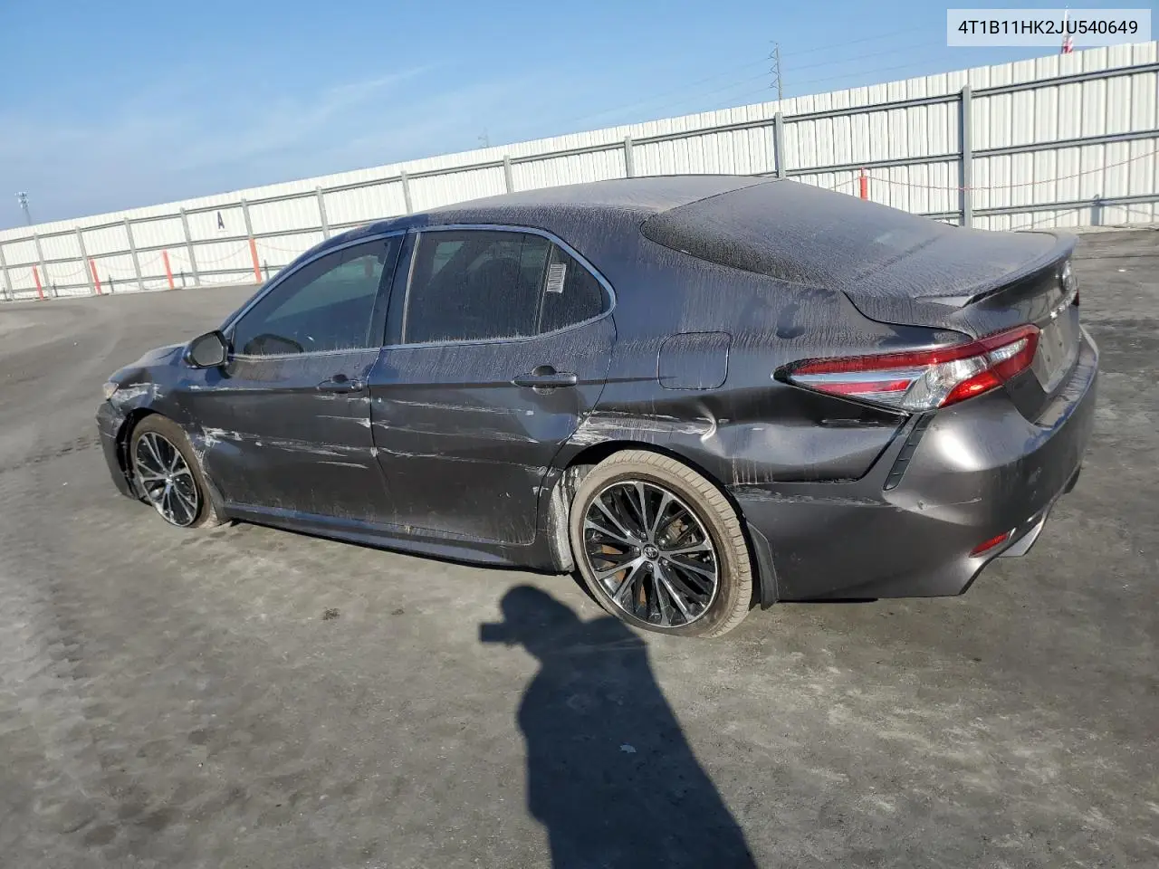 4T1B11HK2JU540649 2018 Toyota Camry L