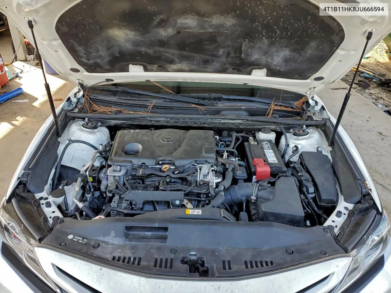 4T1B11HK8JU666594 2018 Toyota Camry L