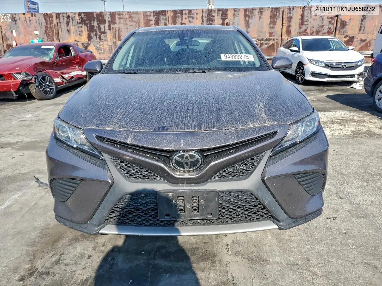 4T1B11HK1JU658272 2018 Toyota Camry L