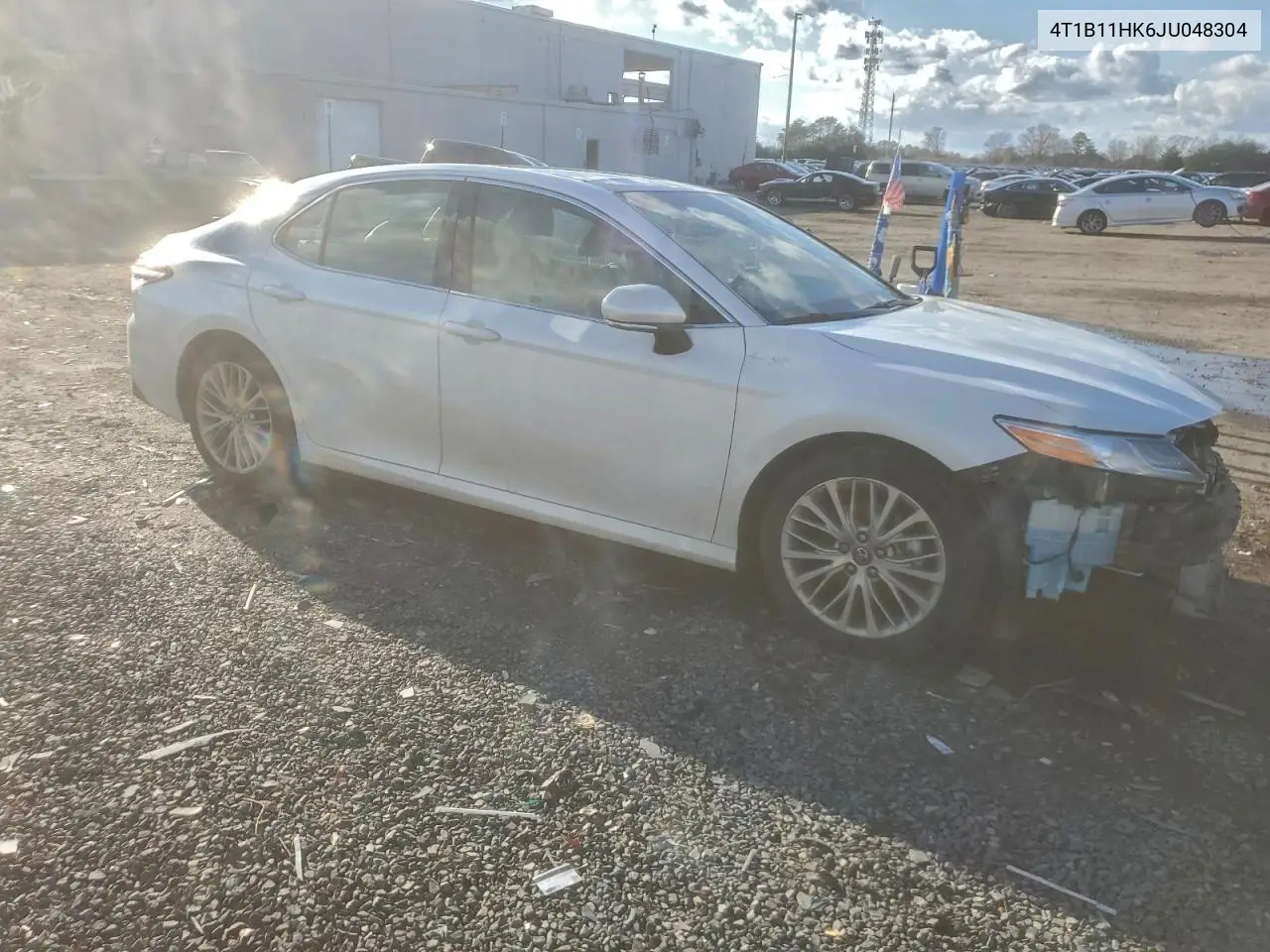4T1B11HK6JU048304 2018 Toyota Camry L