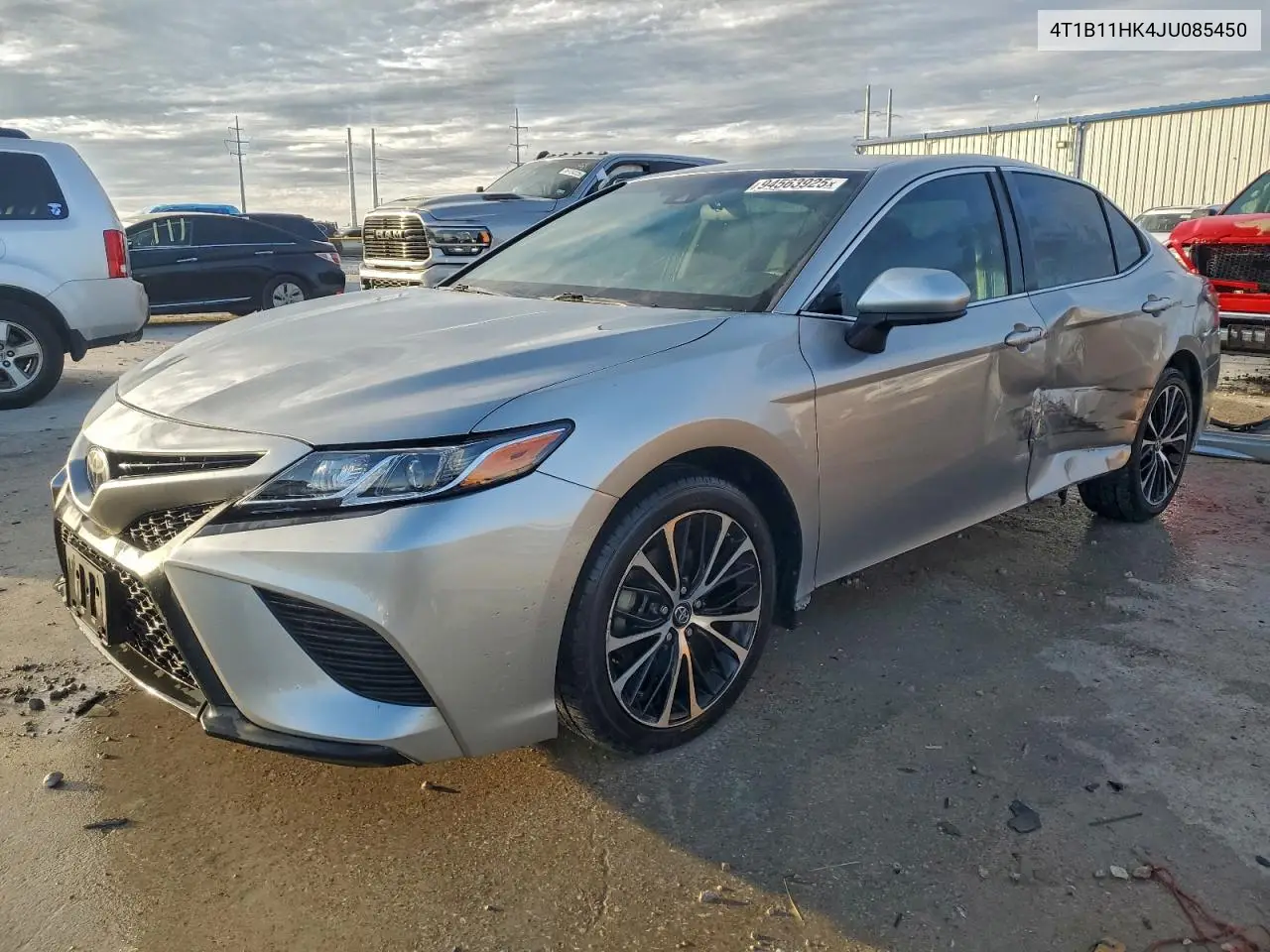 4T1B11HK4JU085450 2018 Toyota Camry L