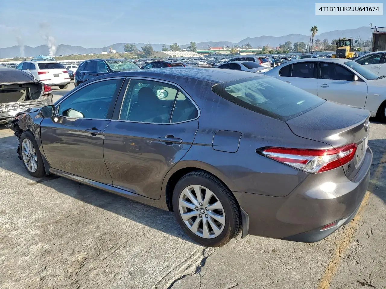 4T1B11HK2JU641674 2018 Toyota Camry L