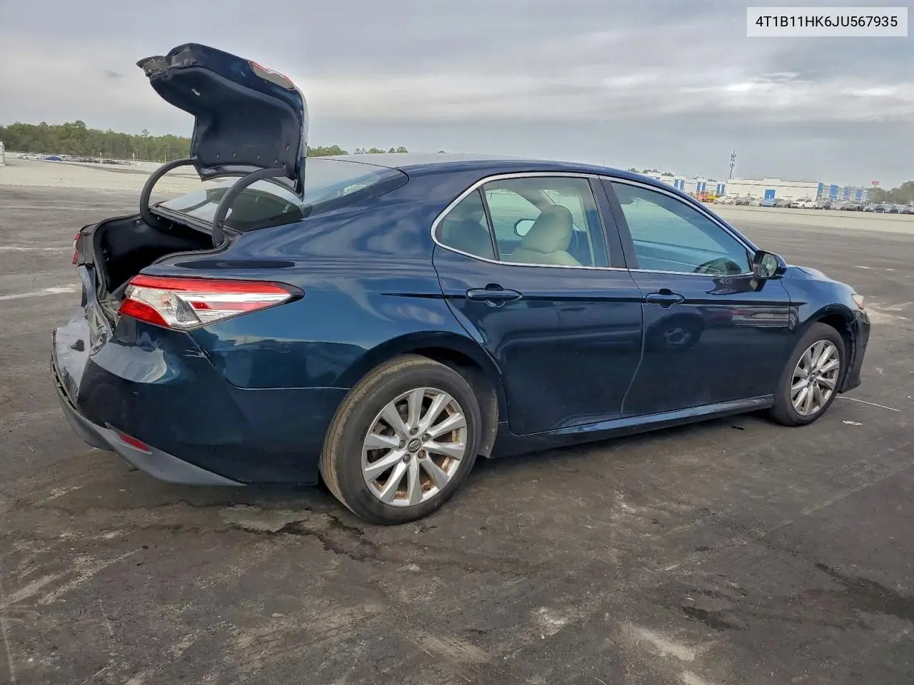 4T1B11HK6JU567935 2018 Toyota Camry L