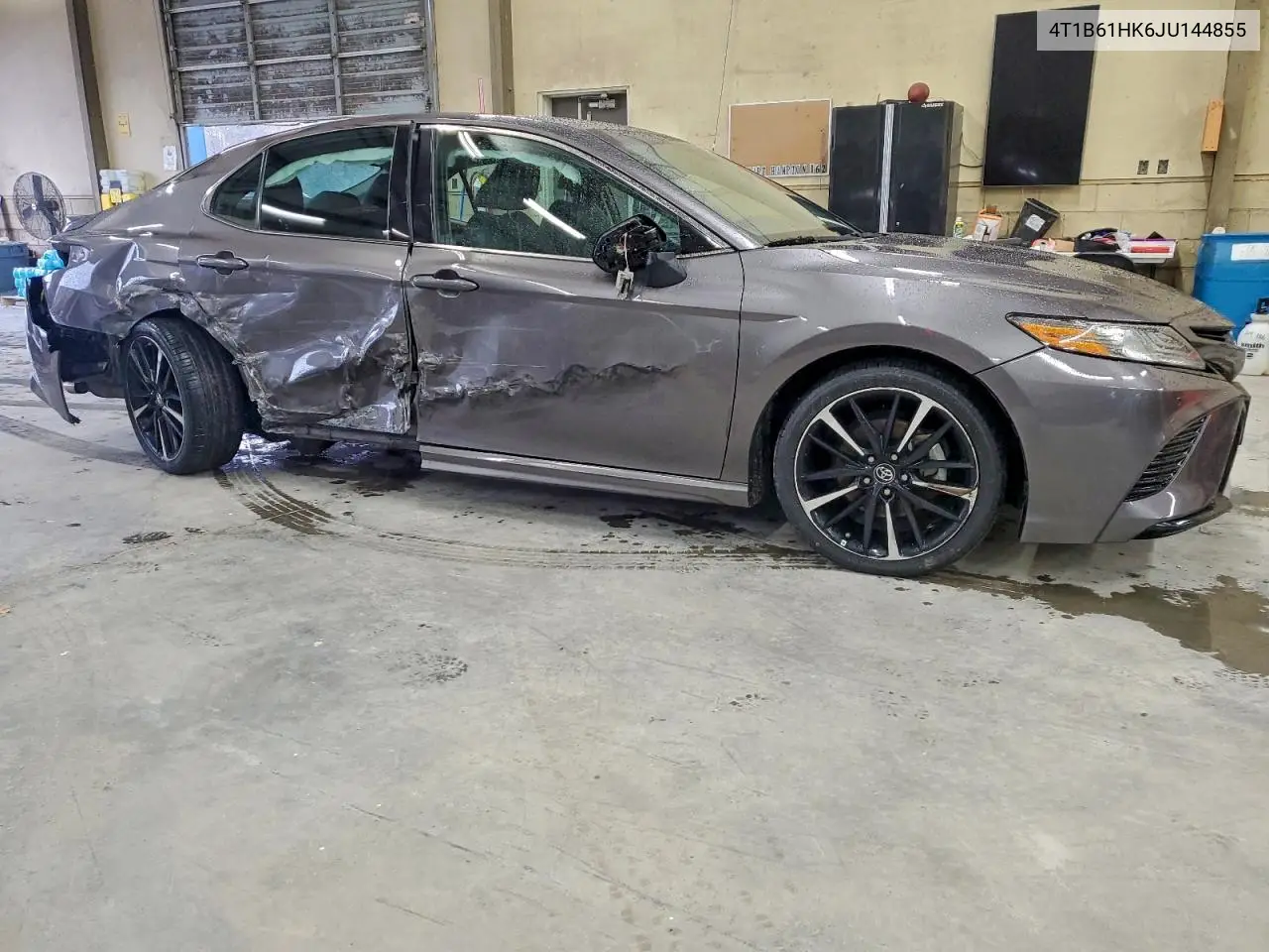 4T1B61HK6JU144855 2018 Toyota Camry Xse