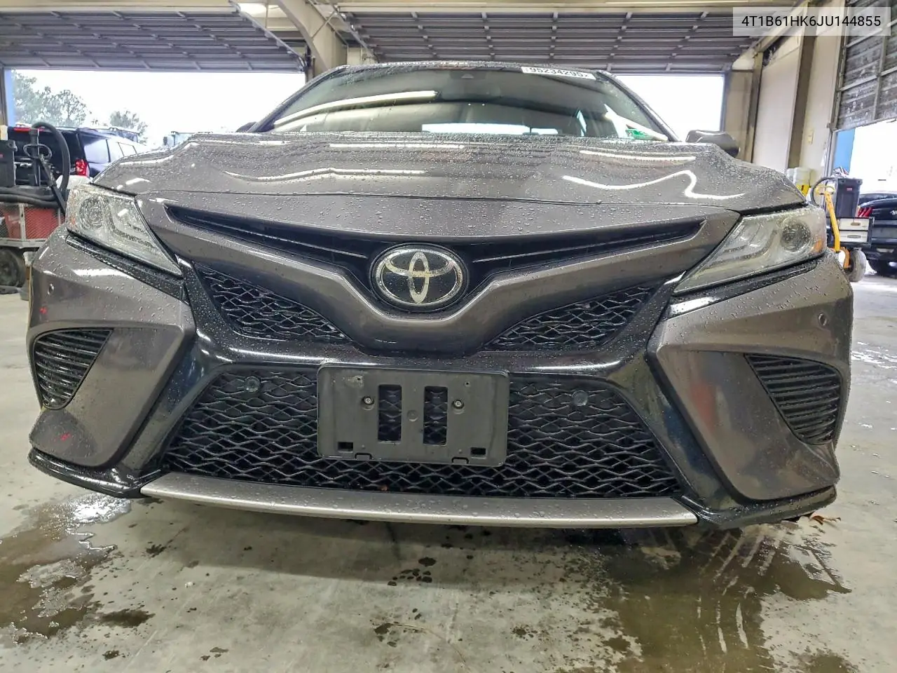 4T1B61HK6JU144855 2018 Toyota Camry Xse