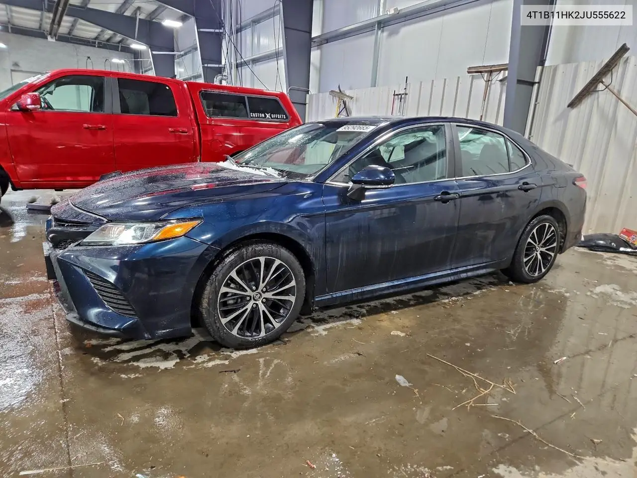 4T1B11HK2JU555622 2018 Toyota Camry L