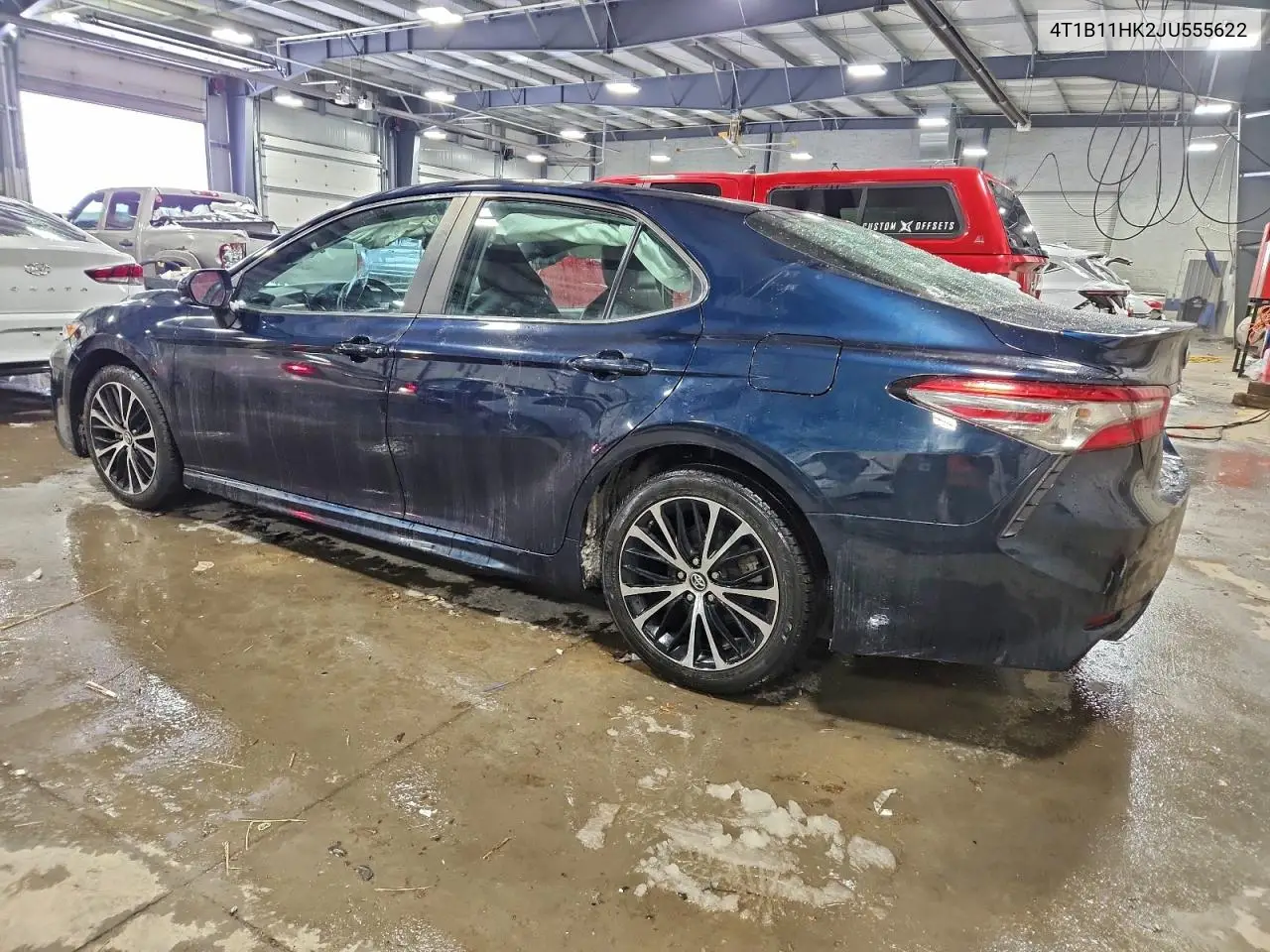 4T1B11HK2JU555622 2018 Toyota Camry L