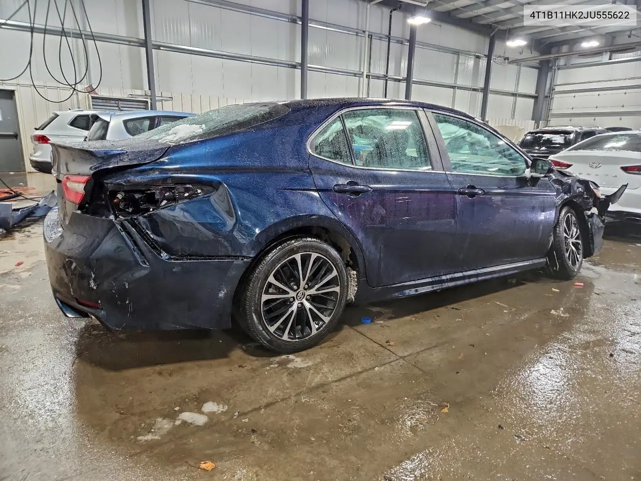 4T1B11HK2JU555622 2018 Toyota Camry L