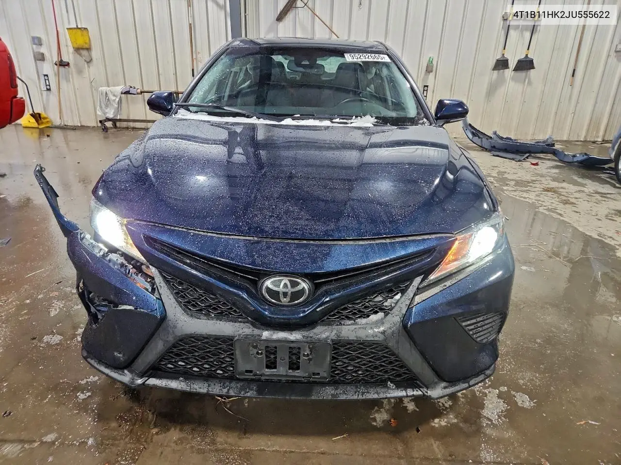 4T1B11HK2JU555622 2018 Toyota Camry L