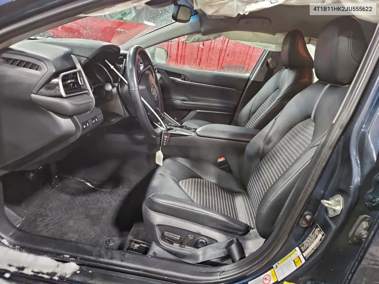 4T1B11HK2JU555622 2018 Toyota Camry L