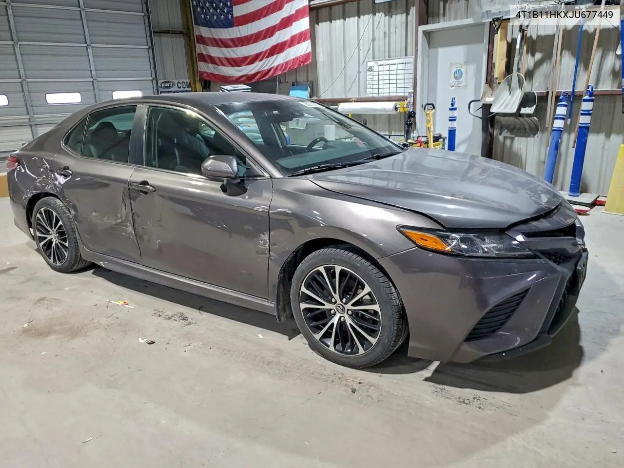 4T1B11HKXJU677449 2018 Toyota Camry L