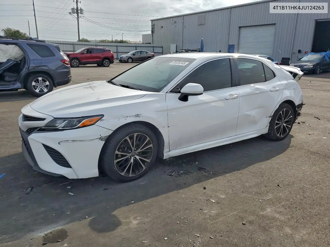 4T1B11HK4JU124263 2018 Toyota Camry L