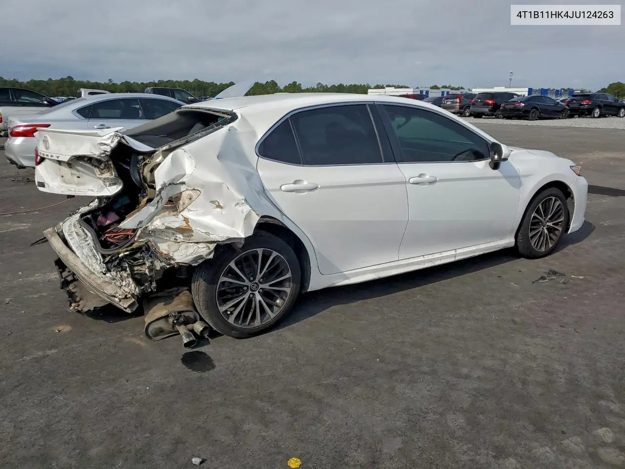 4T1B11HK4JU124263 2018 Toyota Camry L