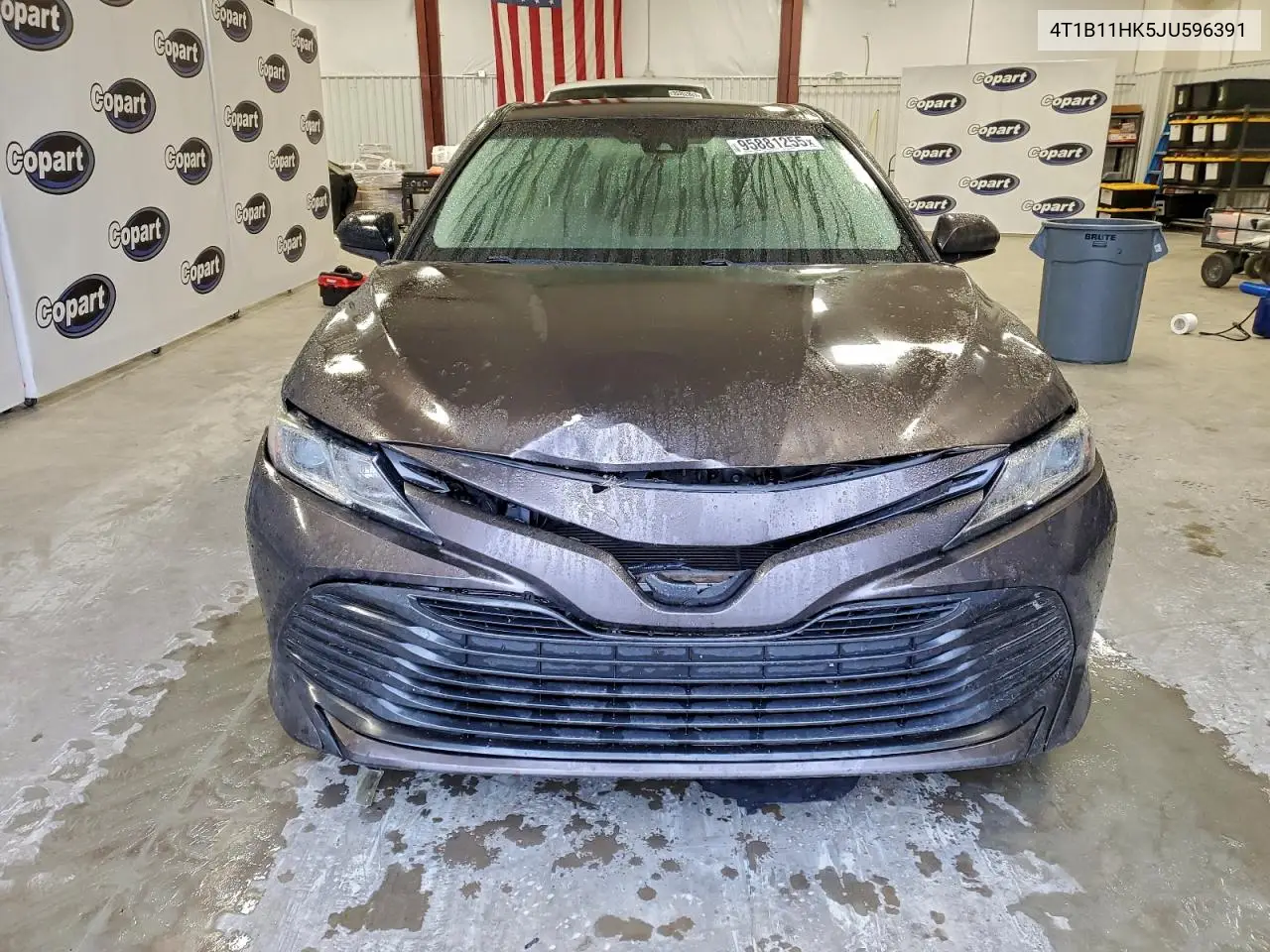 4T1B11HK5JU596391 2018 Toyota Camry L