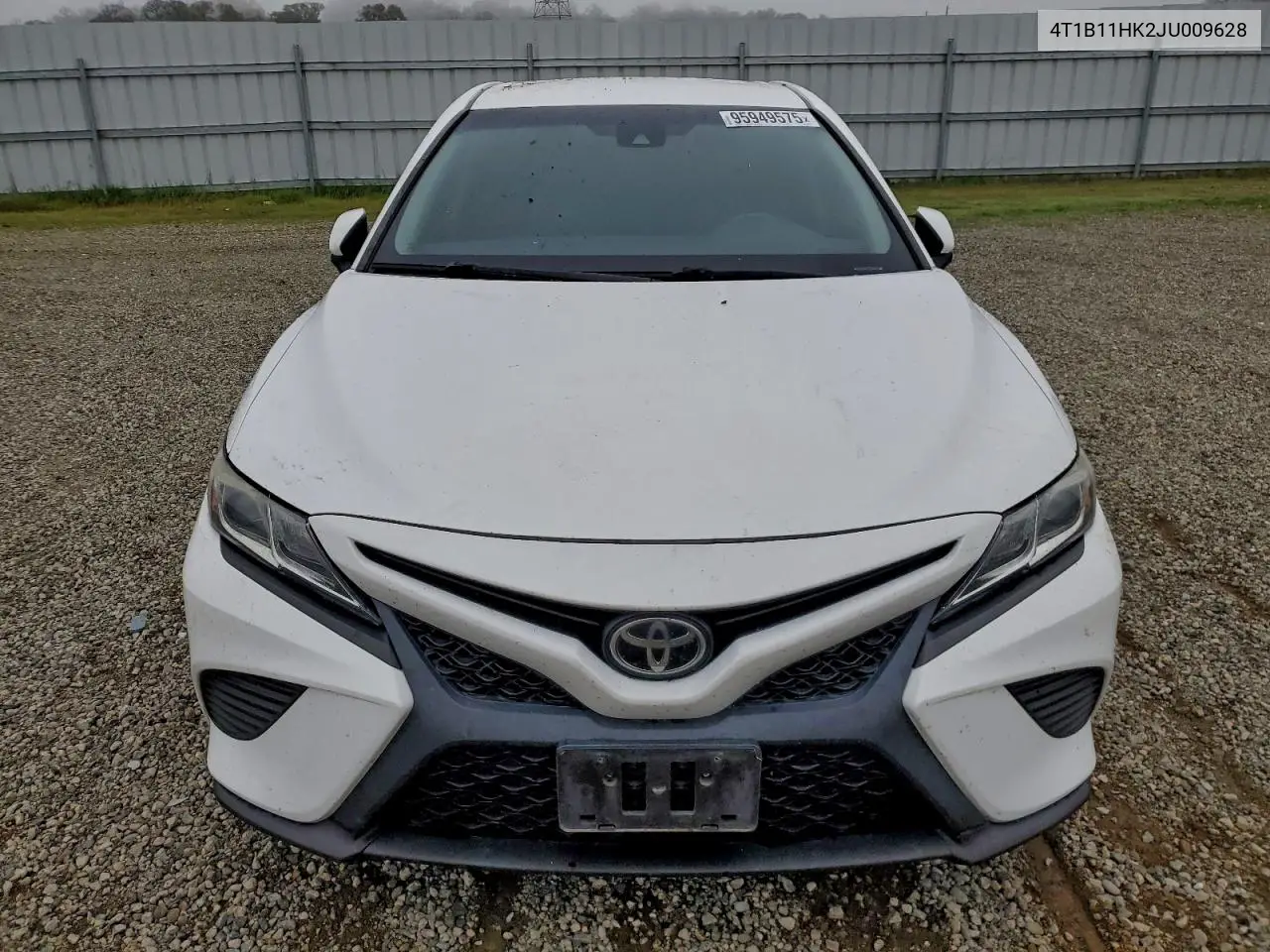4T1B11HK2JU009628 2018 Toyota Camry L