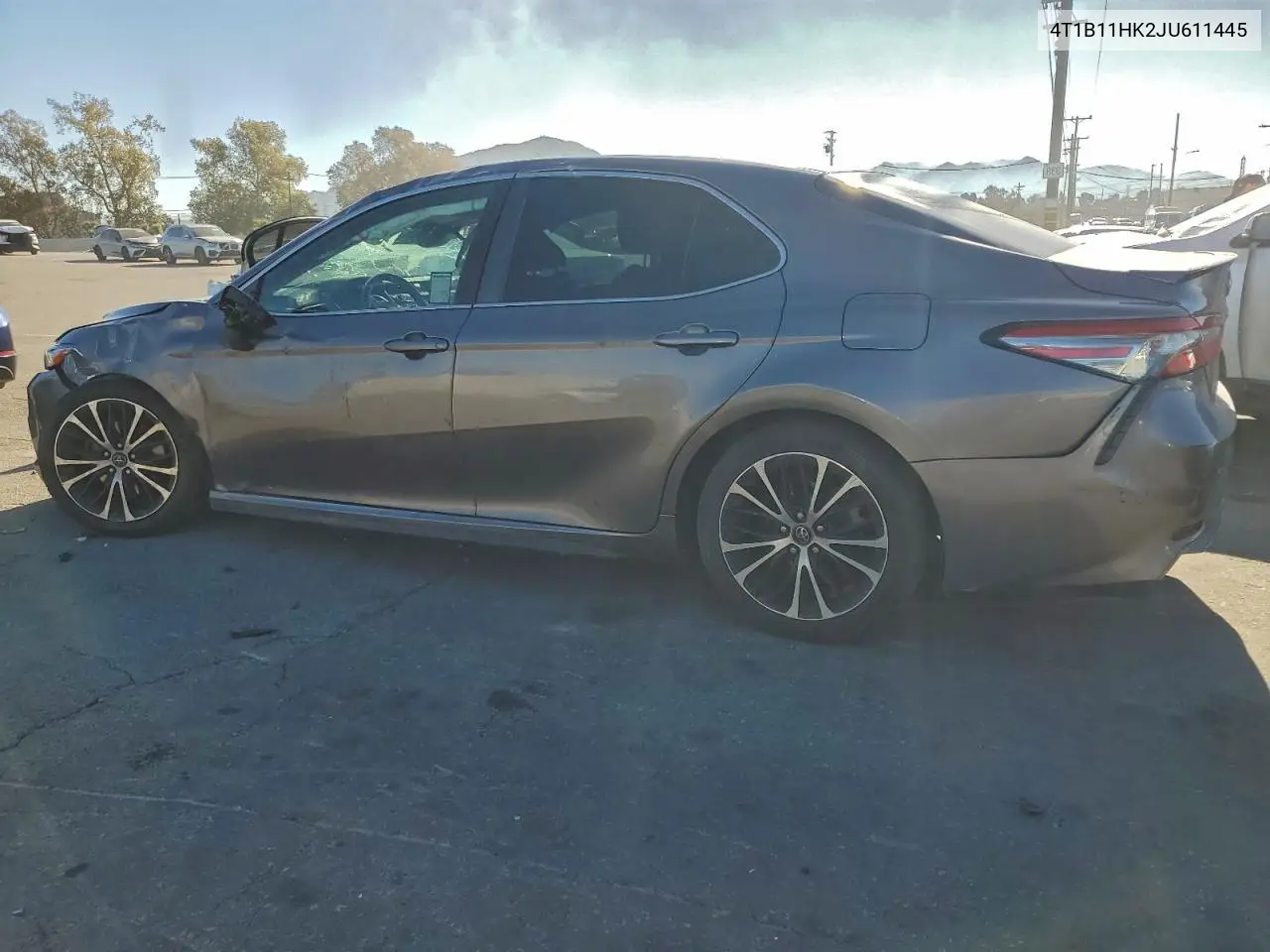 4T1B11HK2JU611445 2018 Toyota Camry L