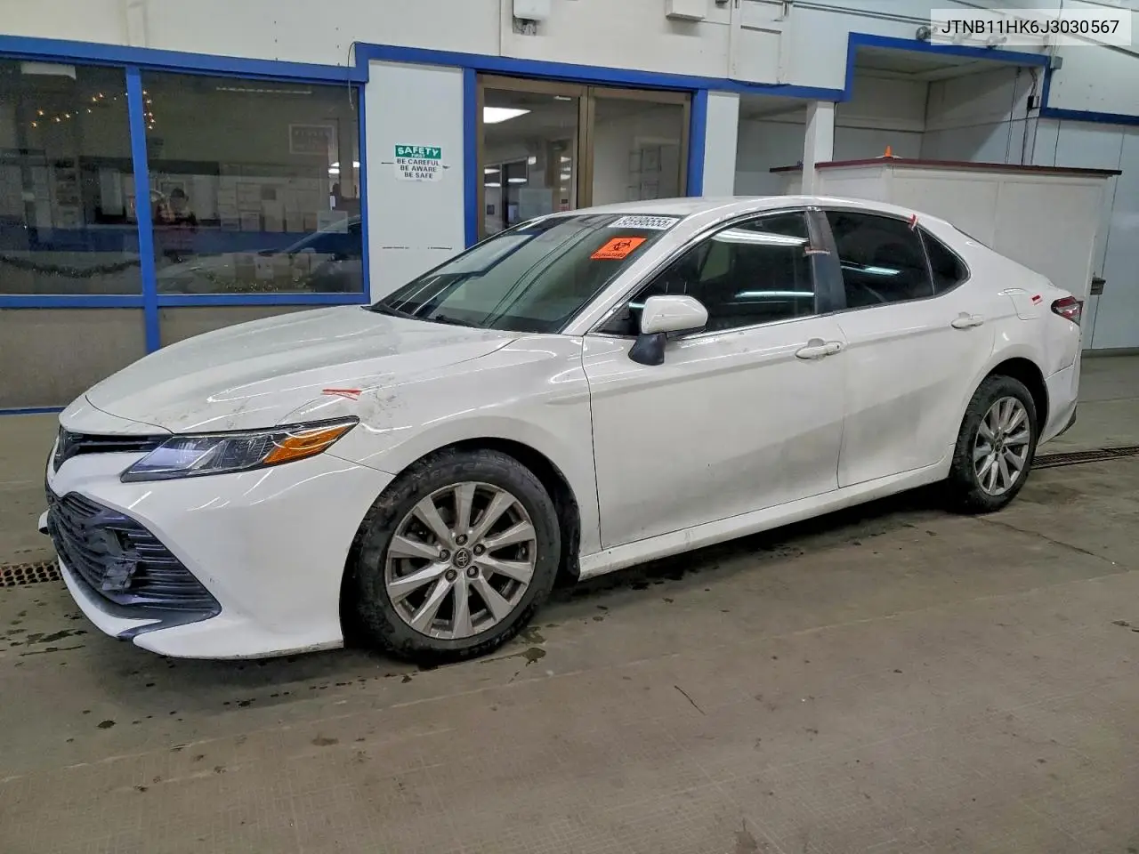 JTNB11HK6J3030567 2018 Toyota Camry L