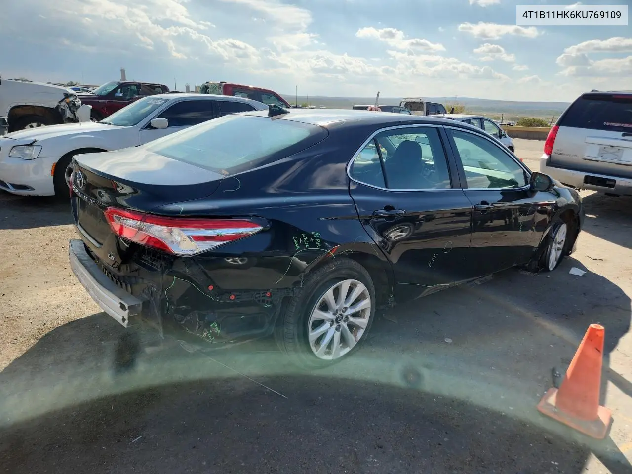 4T1B11HK6KU769109 2019 Toyota Camry L