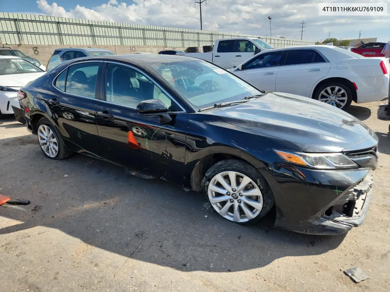 4T1B11HK6KU769109 2019 Toyota Camry L