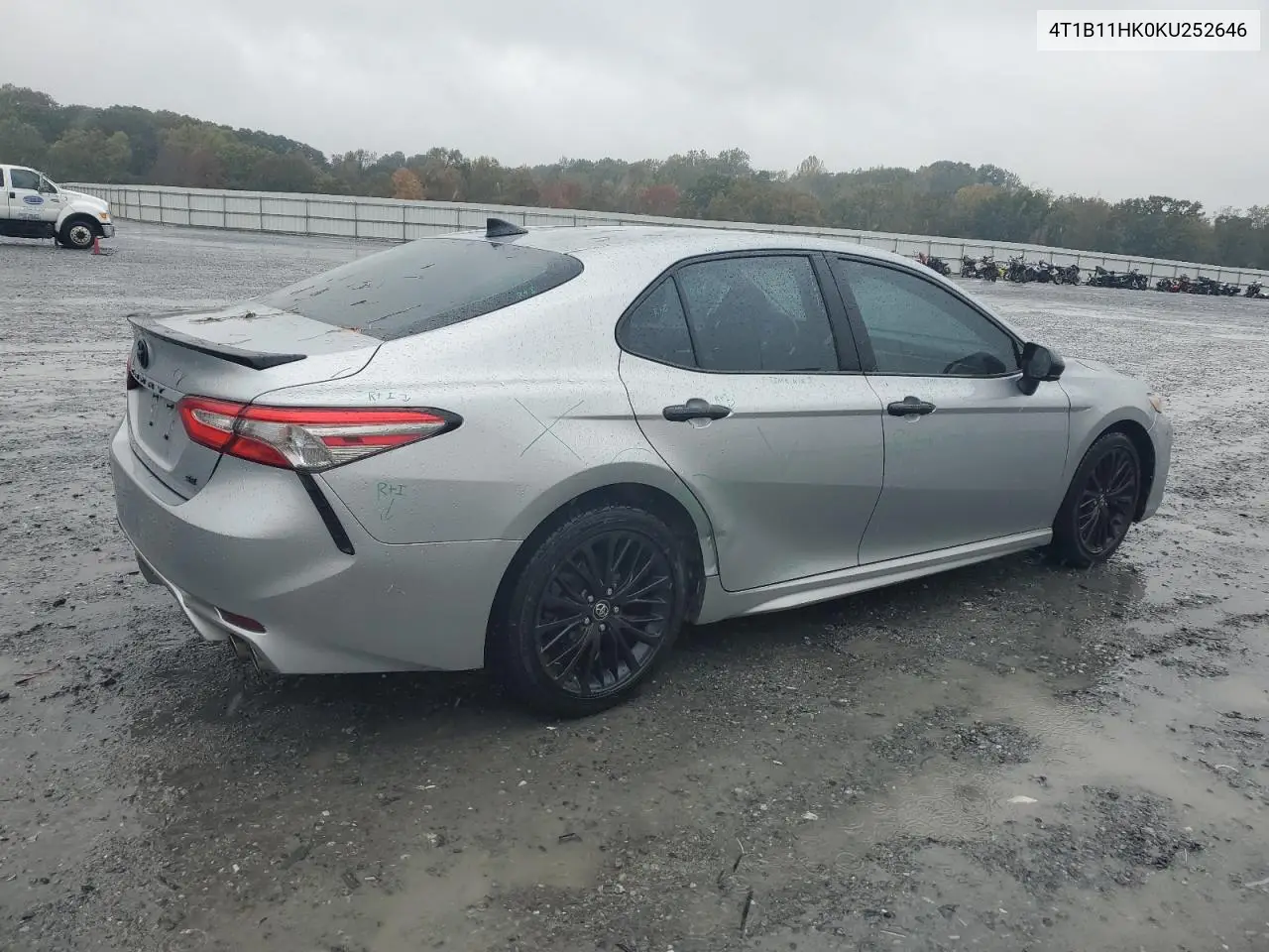 4T1B11HK0KU252646 2019 Toyota Camry L