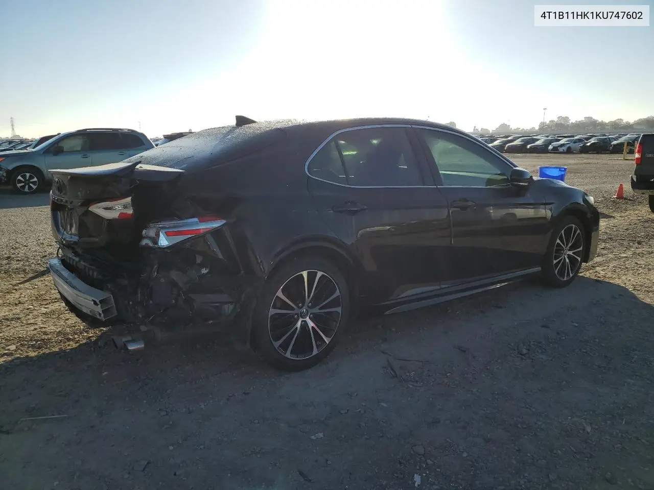 4T1B11HK1KU747602 2019 Toyota Camry L