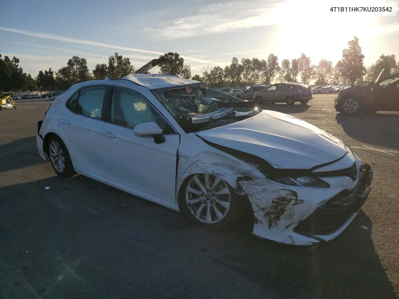 4T1B11HK7KU203542 2019 Toyota Camry L
