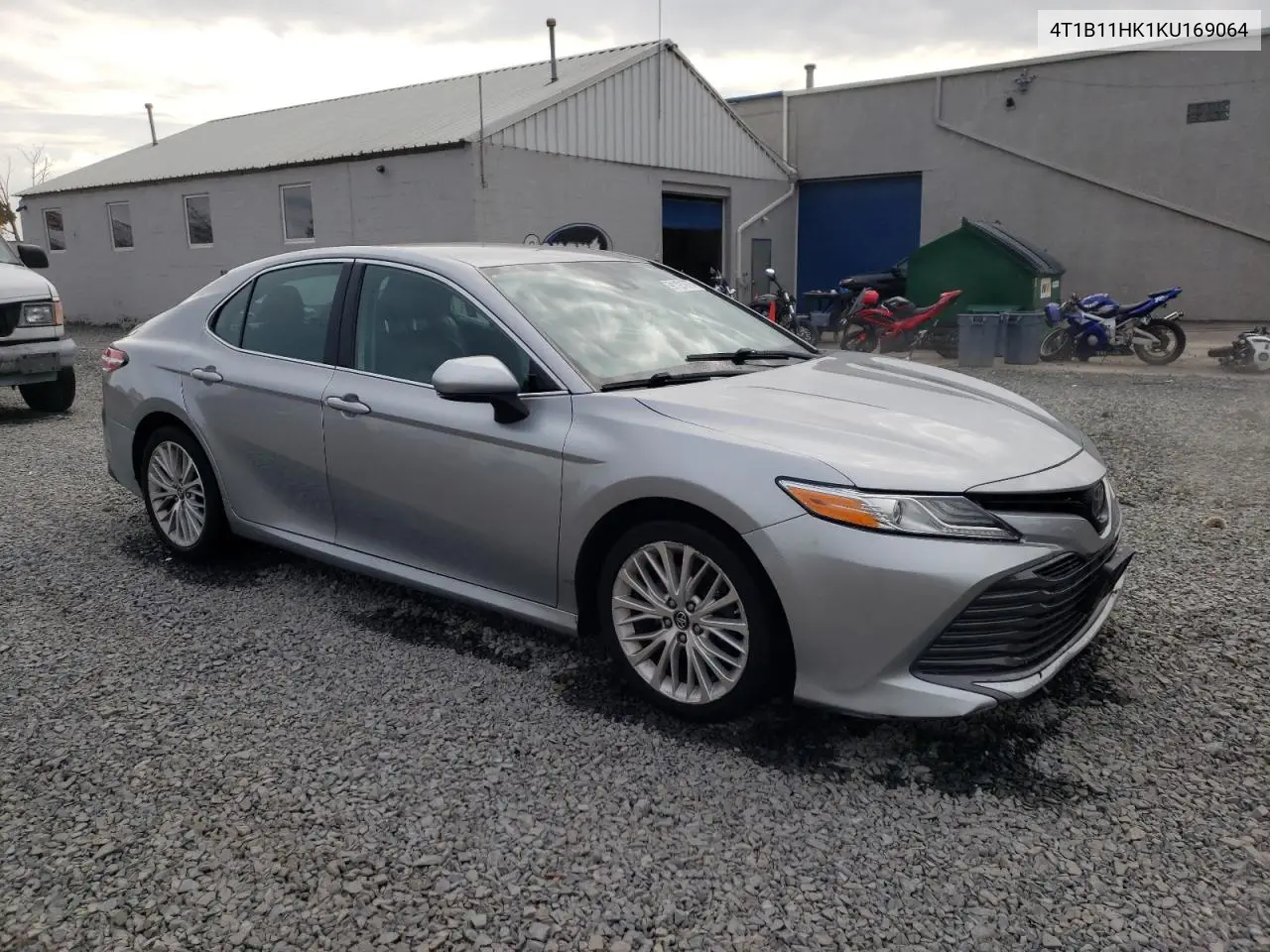 4T1B11HK1KU169064 2019 Toyota Camry L