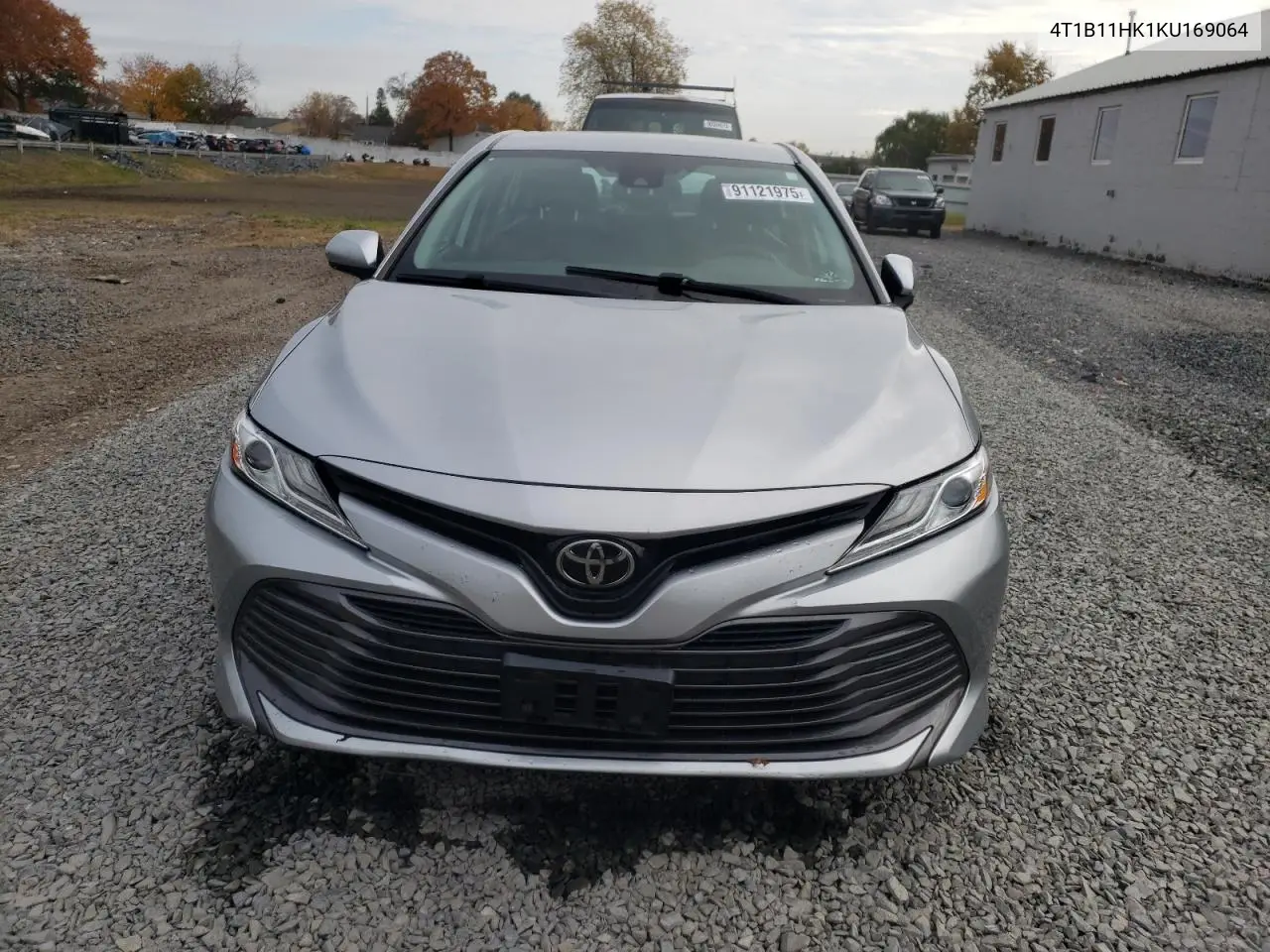 4T1B11HK1KU169064 2019 Toyota Camry L