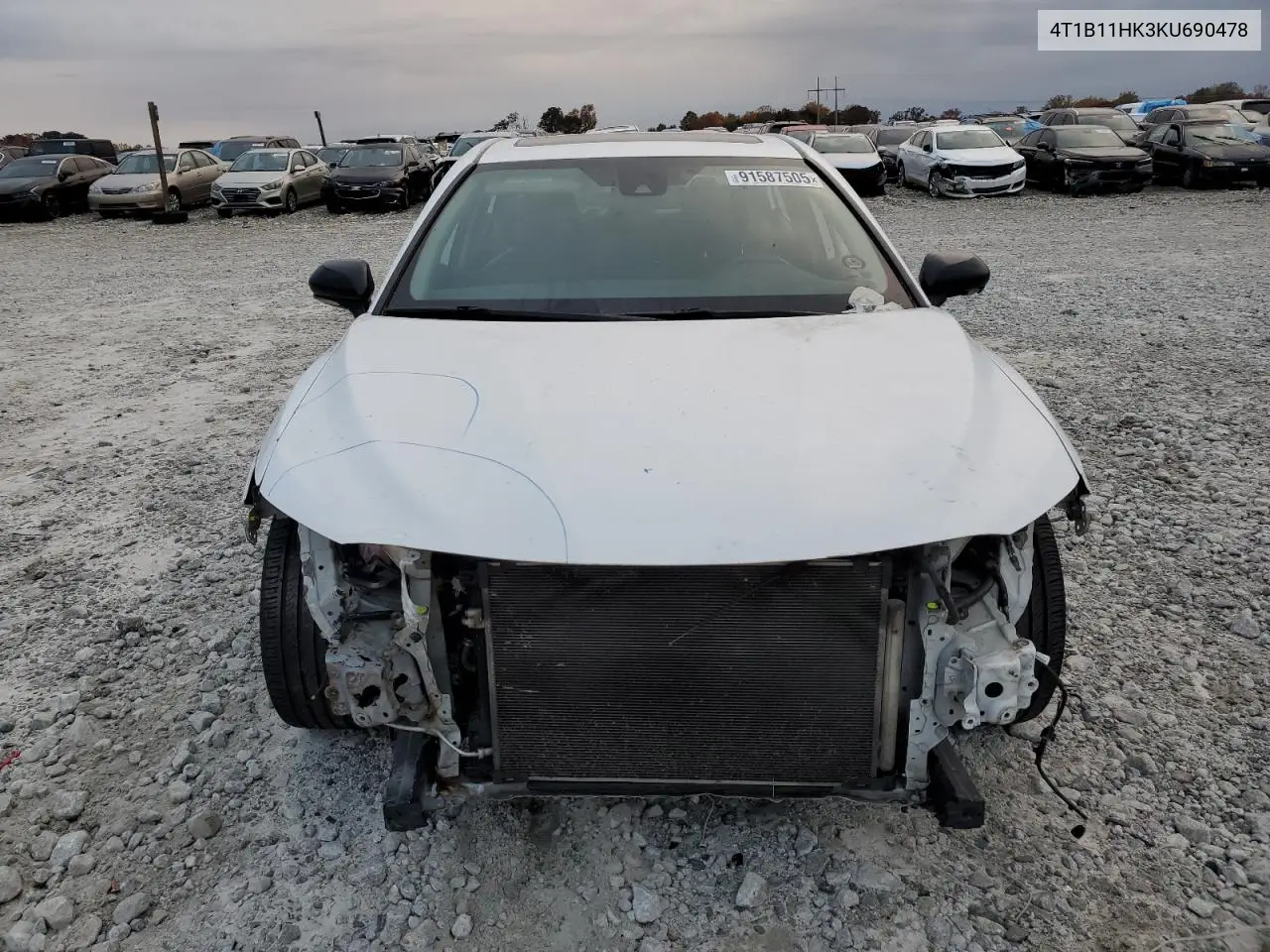 4T1B11HK3KU690478 2019 Toyota Camry L