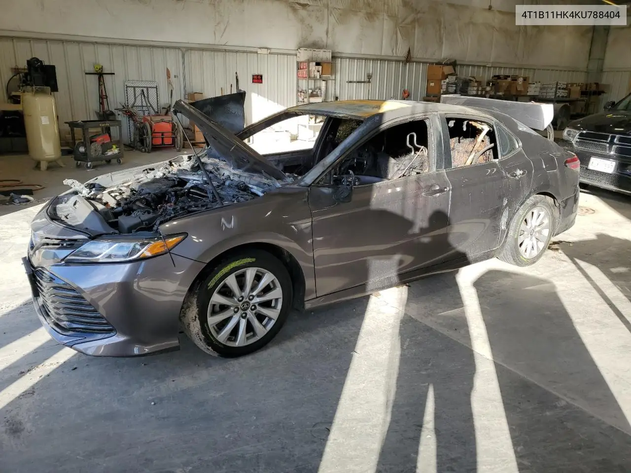 4T1B11HK4KU788404 2019 Toyota Camry L