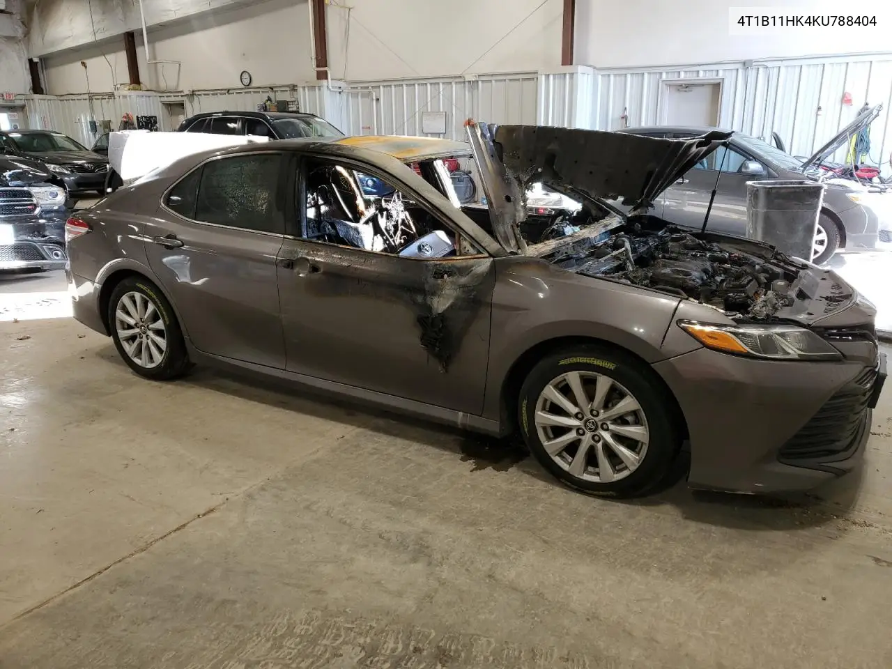 4T1B11HK4KU788404 2019 Toyota Camry L