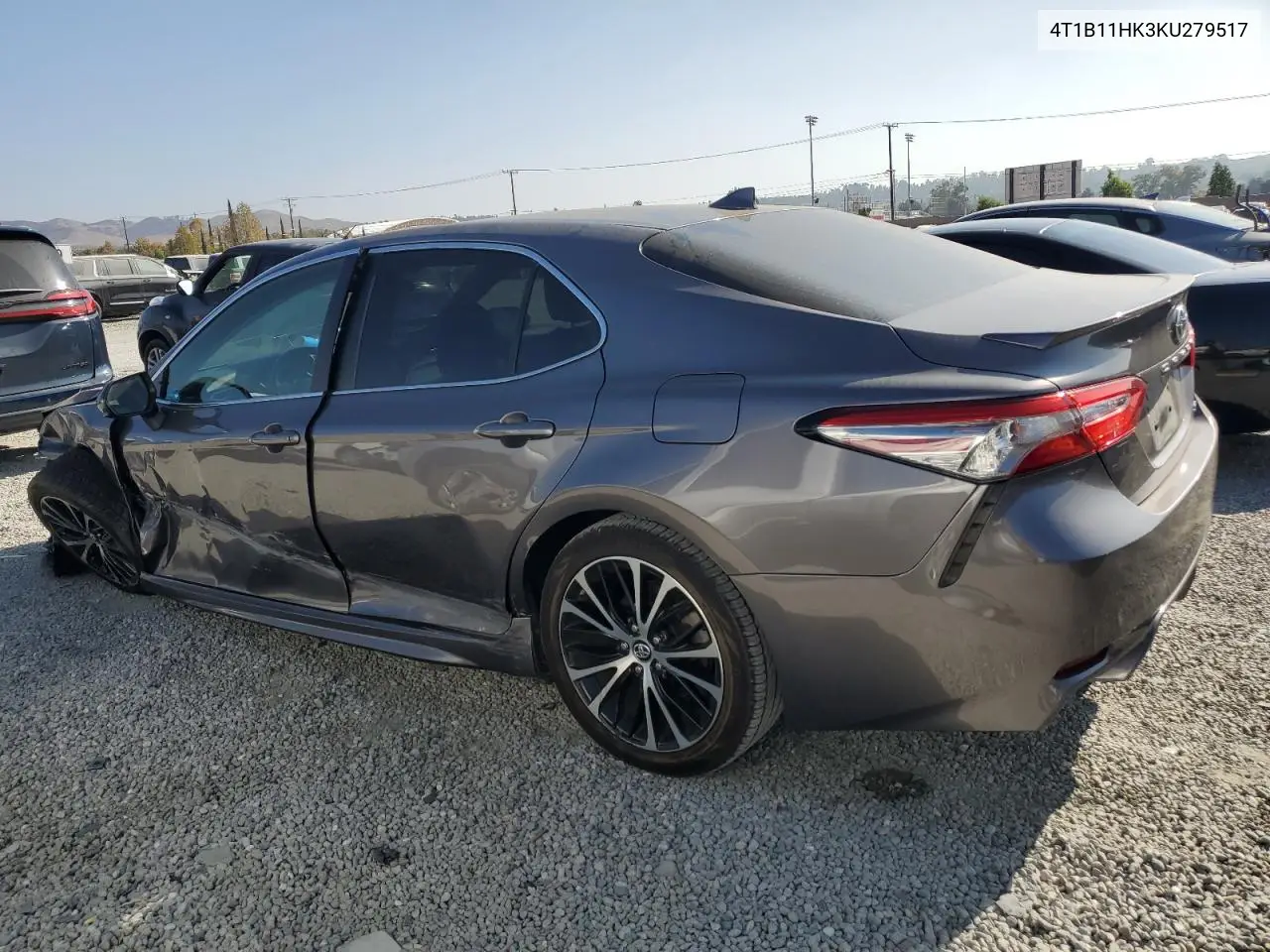4T1B11HK3KU279517 2019 Toyota Camry L