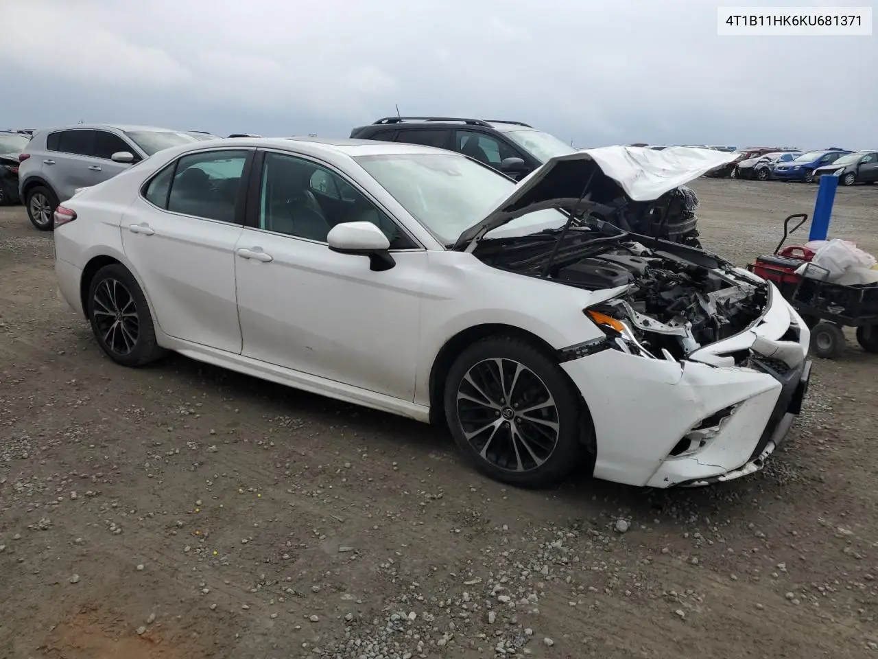 4T1B11HK6KU681371 2019 Toyota Camry L