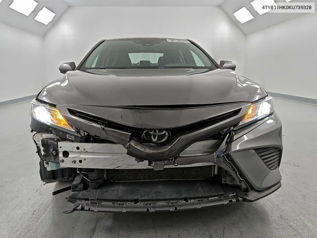 4T1B11HK0KU739328 2019 Toyota Camry L