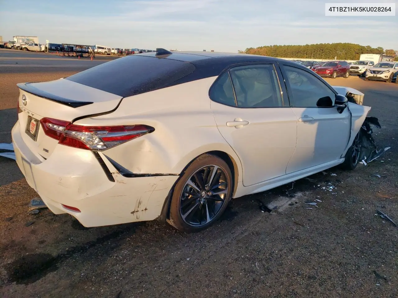 4T1BZ1HK5KU028264 2019 Toyota Camry Xse
