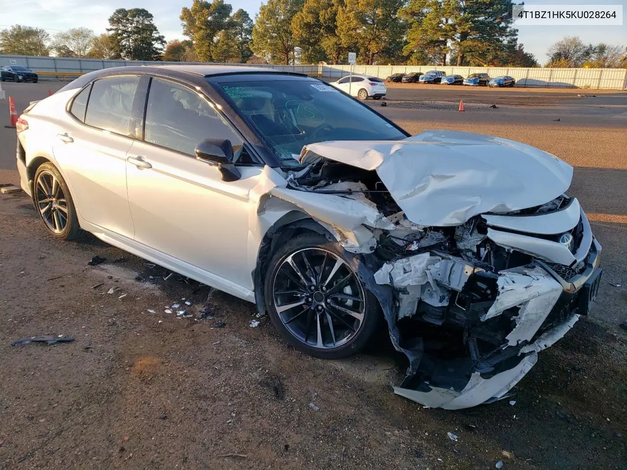 4T1BZ1HK5KU028264 2019 Toyota Camry Xse