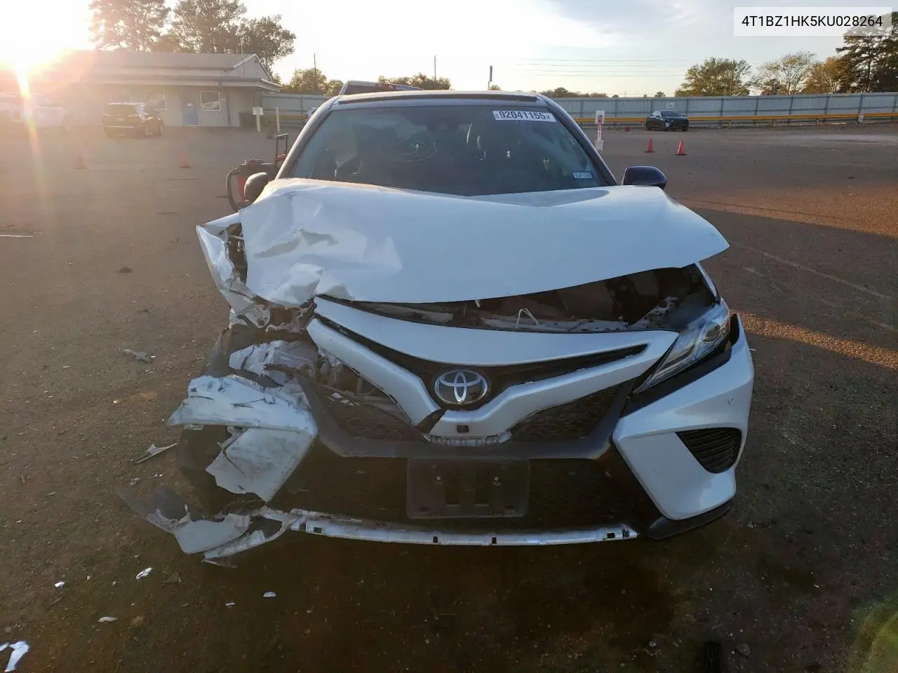 4T1BZ1HK5KU028264 2019 Toyota Camry Xse