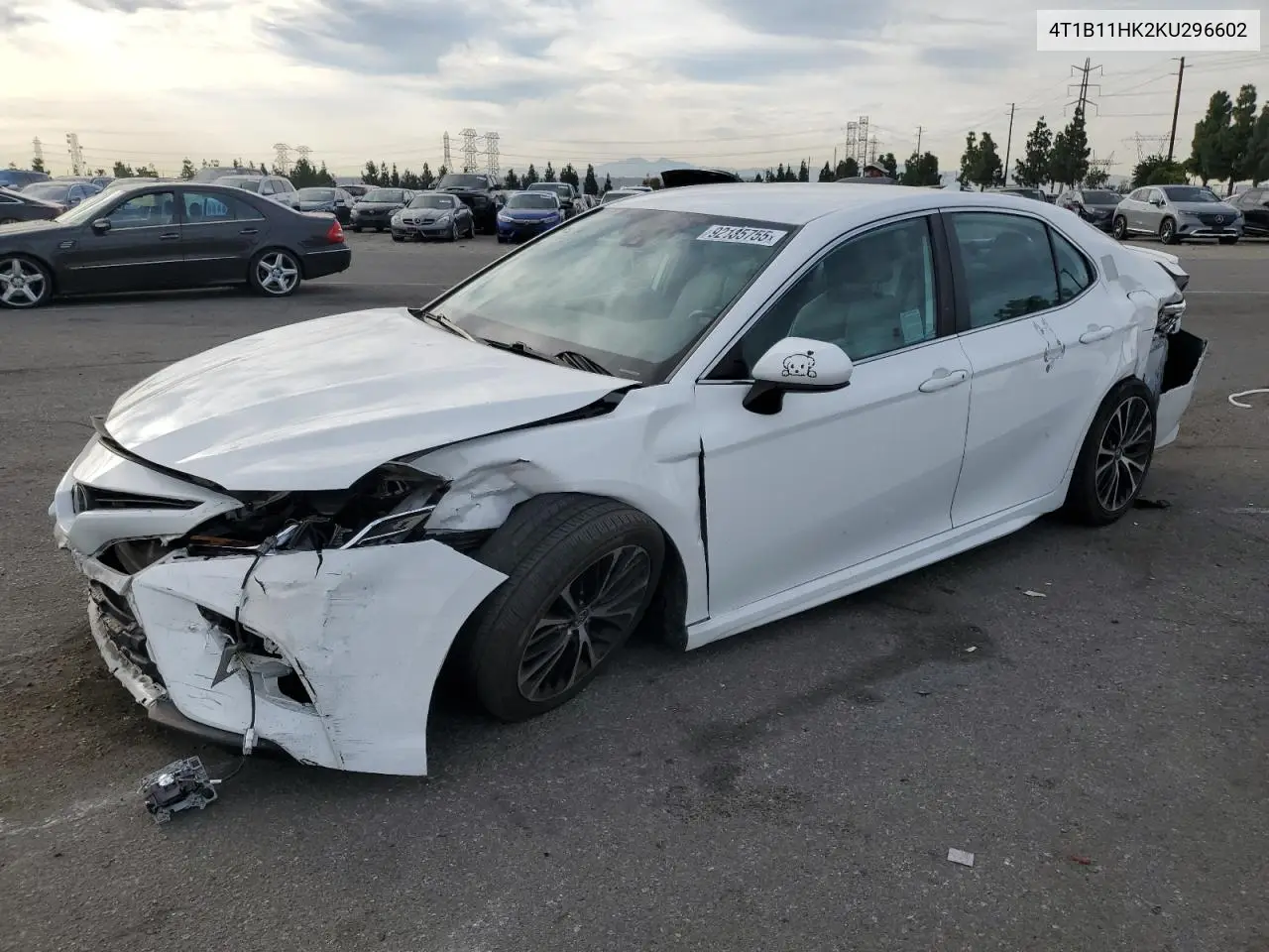 4T1B11HK2KU296602 2019 Toyota Camry L