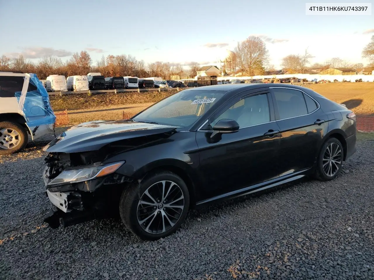 4T1B11HK6KU743397 2019 Toyota Camry L