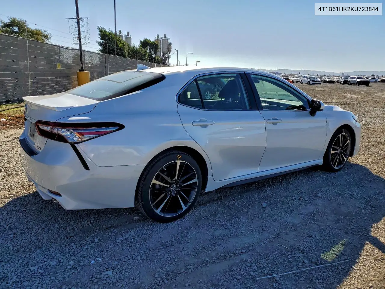 4T1B61HK2KU723844 2019 Toyota Camry Xse
