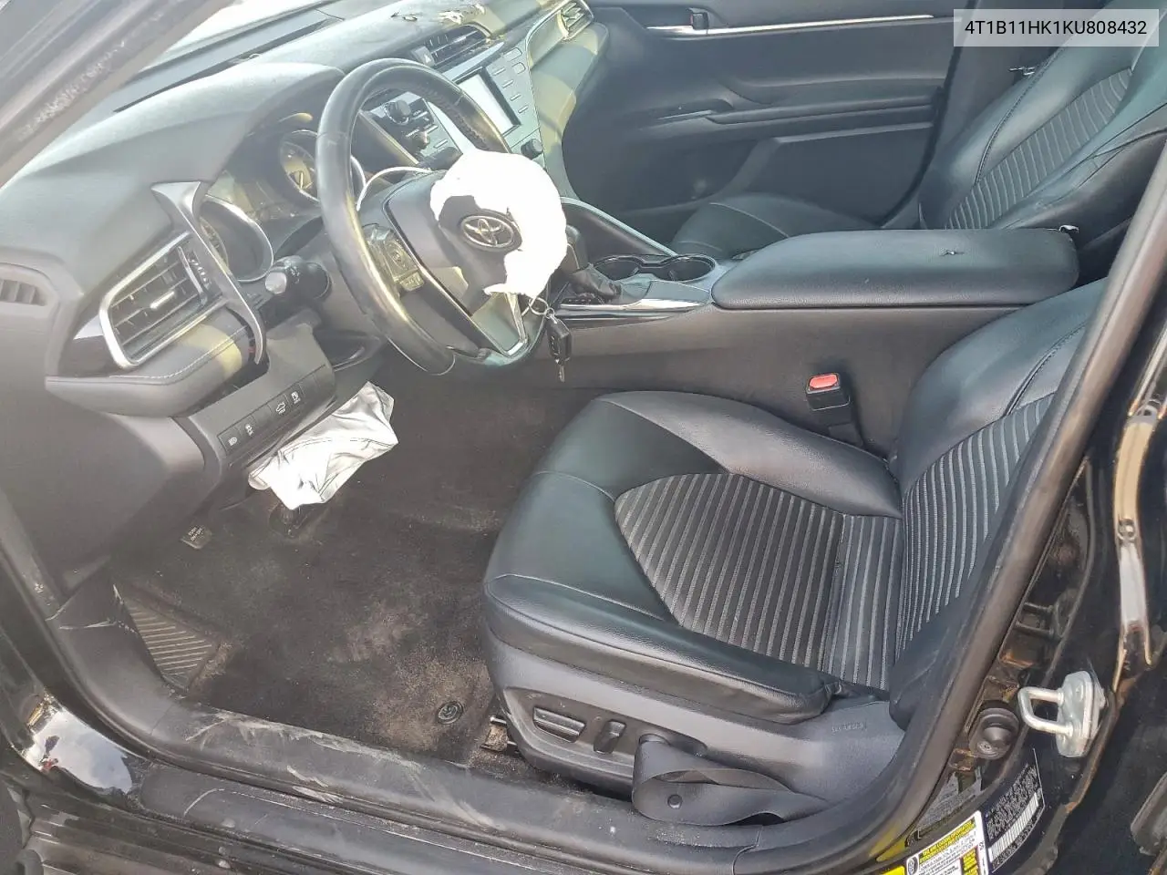 4T1B11HK1KU808432 2019 Toyota Camry L