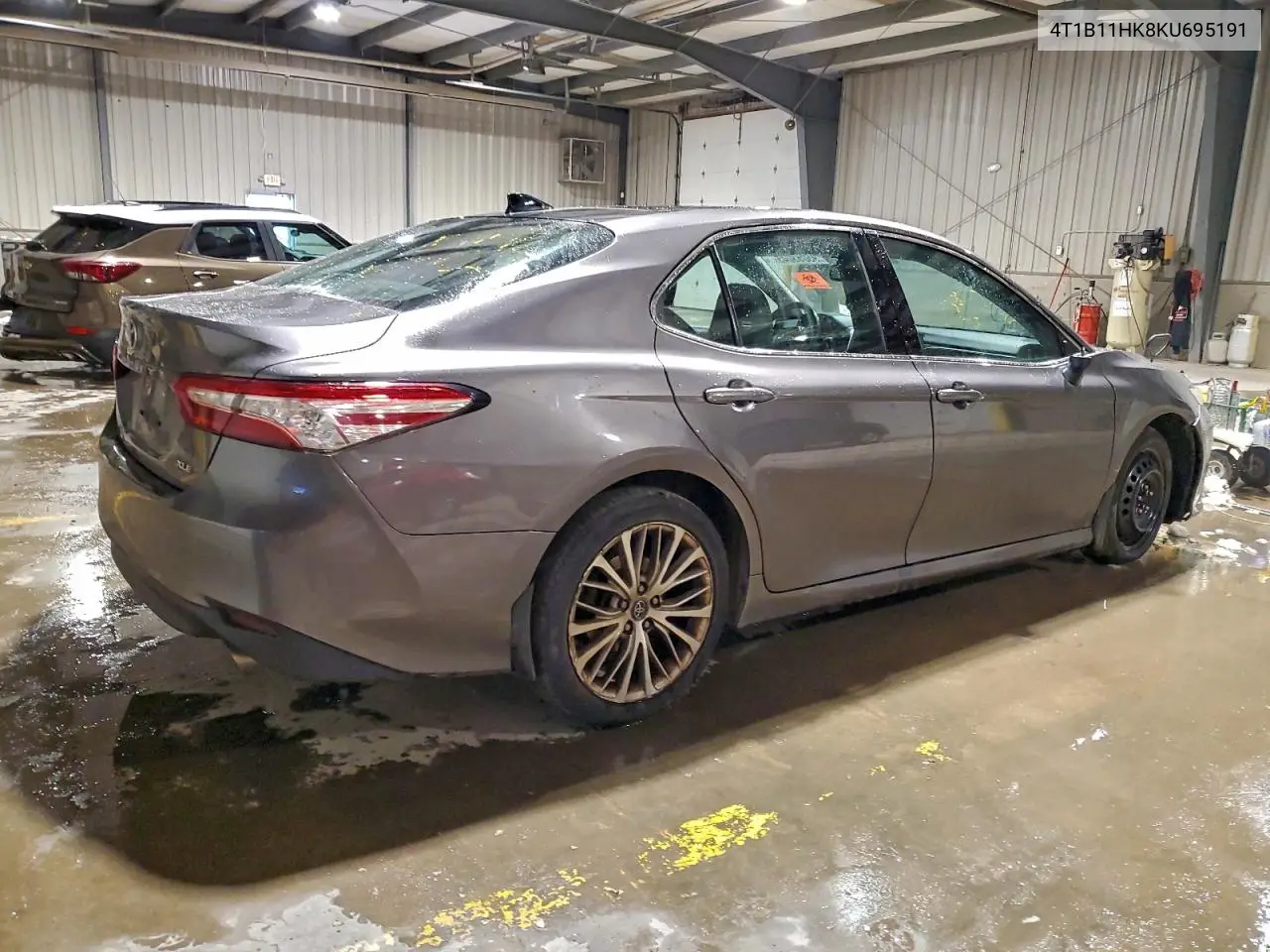 4T1B11HK8KU695191 2019 Toyota Camry L