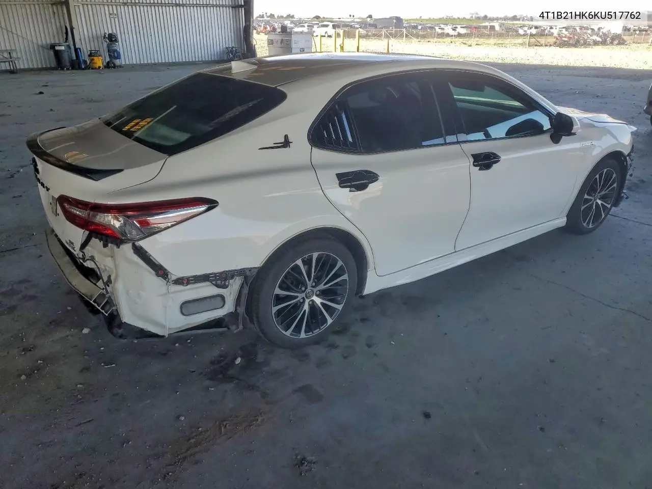 4T1B21HK6KU517762 2019 Toyota Camry Hybrid