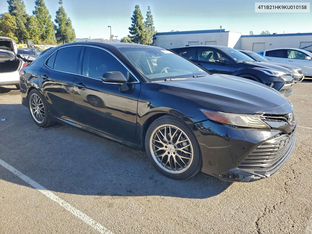 4T1B21HK9KU010158 2019 Toyota Camry Hybrid