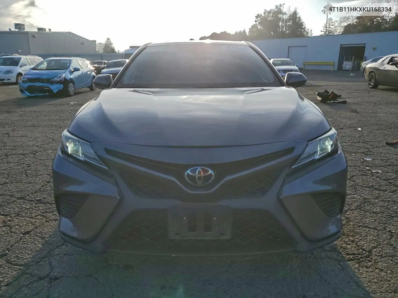 4T1B11HKXKU168334 2019 Toyota Camry L