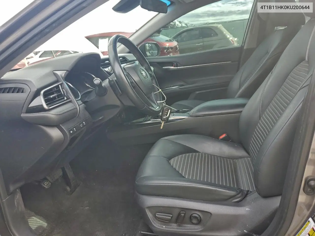 4T1B11HK0KU200644 2019 Toyota Camry L